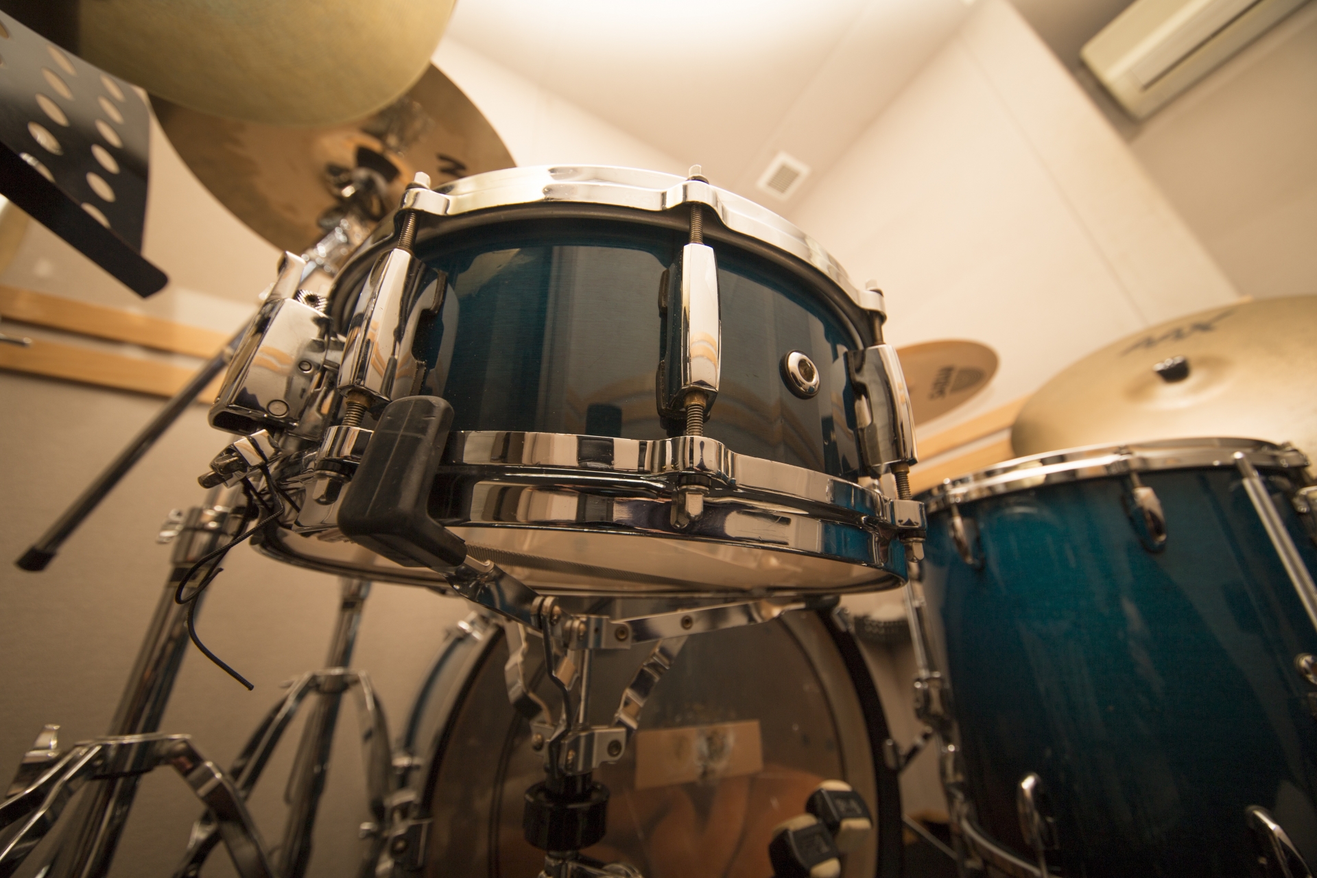 防音しなくても練習できる！おすすめのドラムの練習パッド3選！ | 防音 