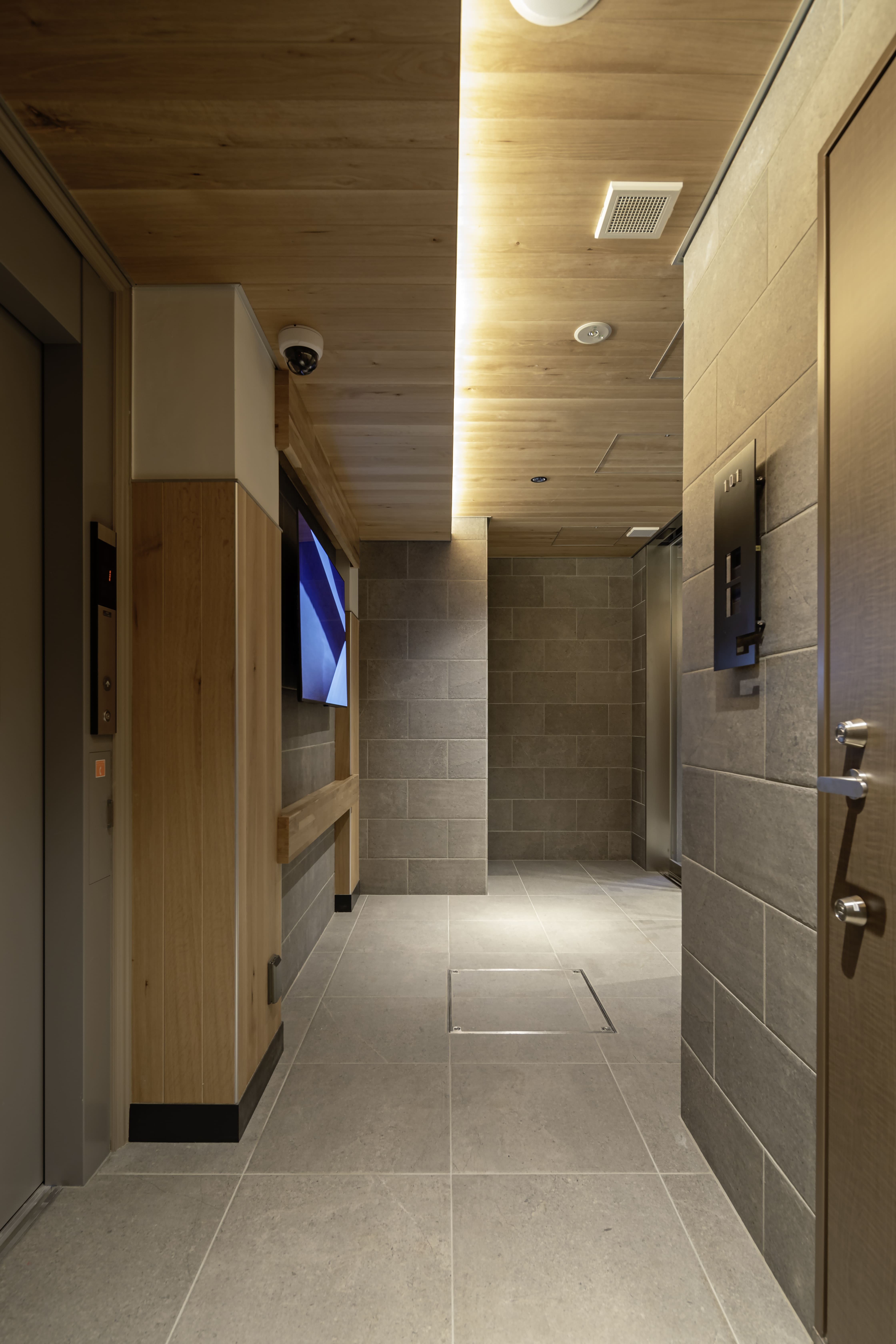 エントランスホール②